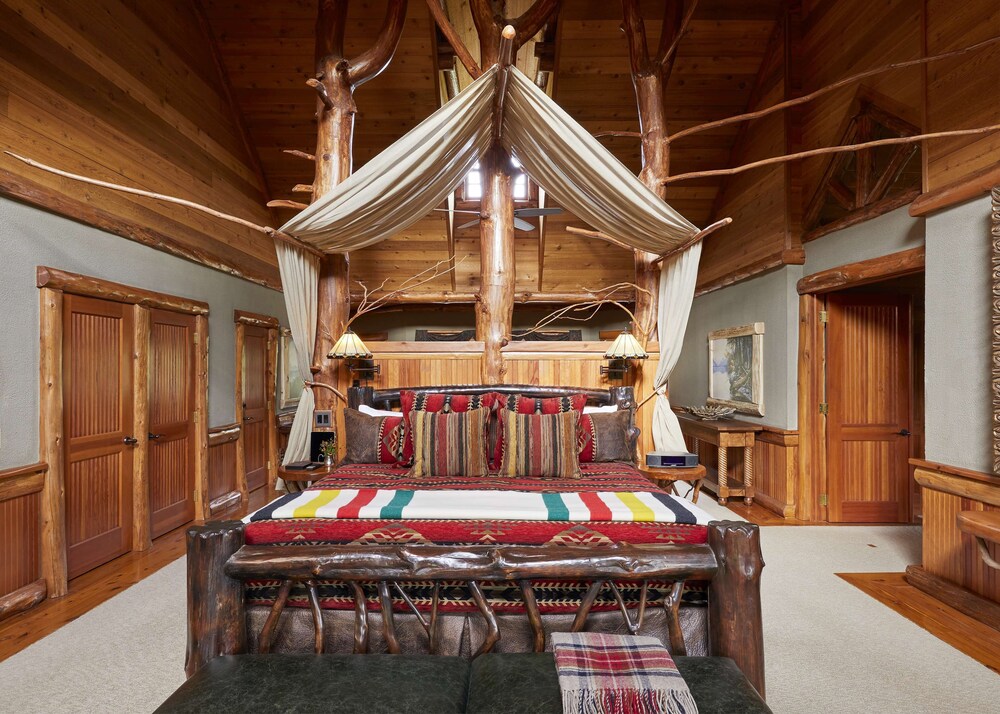 The Chatwal Lodge - Property Image 32