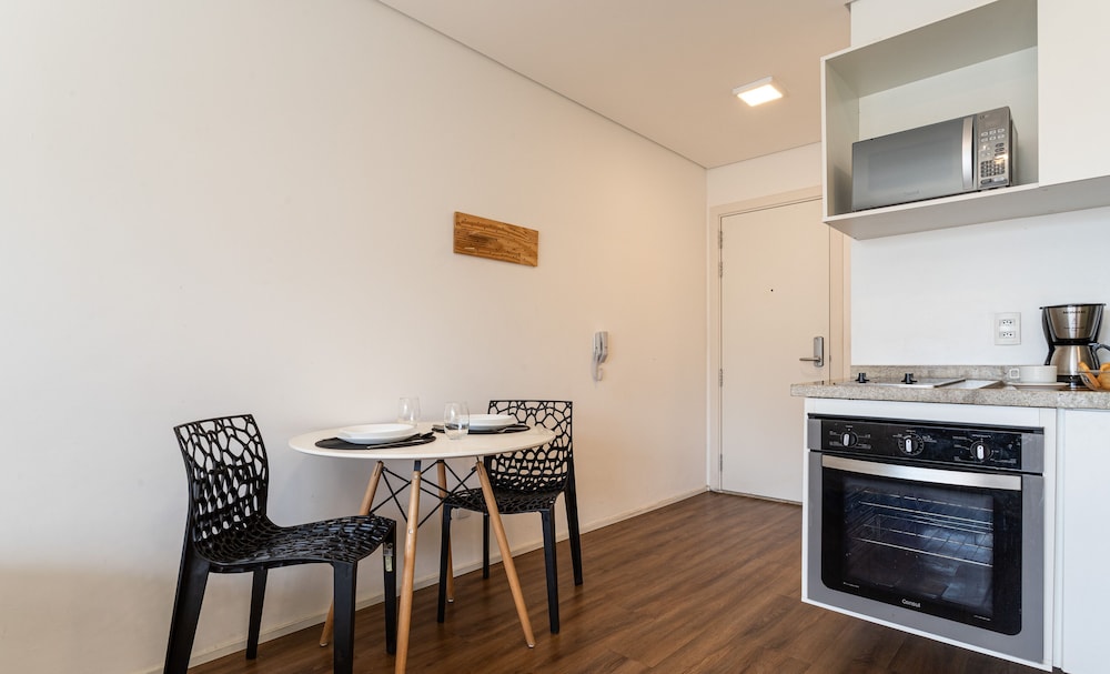 Setin Downtown Genebra by Viva - Apartamentos completos na Bela Vista com piscina