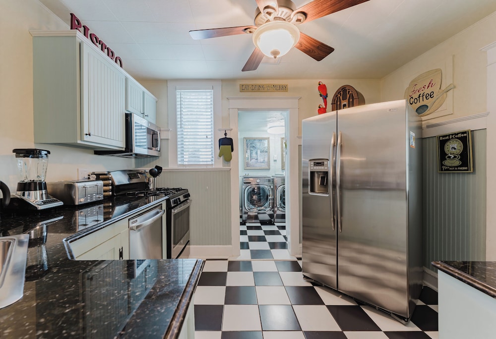 Bahama Breeze Bungalow