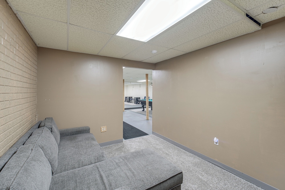 1 Mi to Geneva SP: Family Home w/ Game Room & Yard