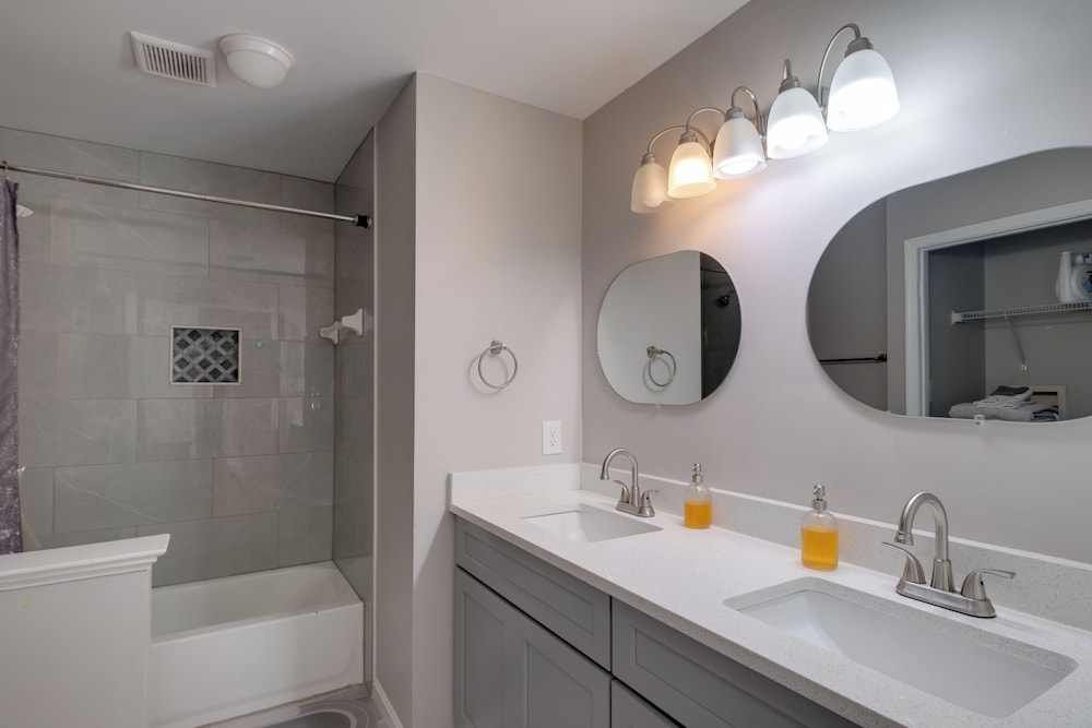 Family Home Near UMD & Dtwn Silver Spring!