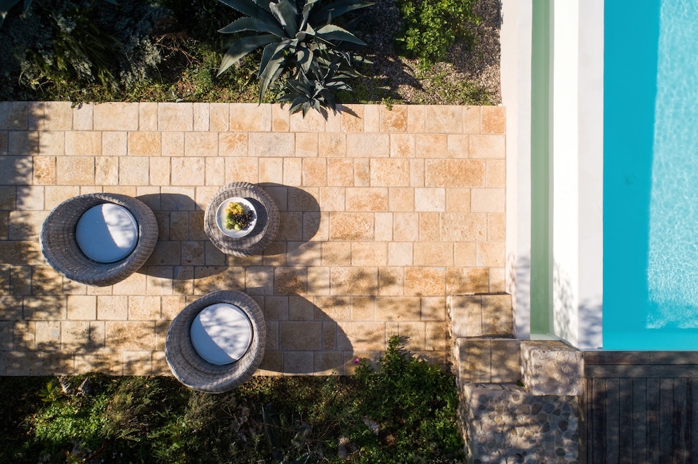 Art Blue Villas