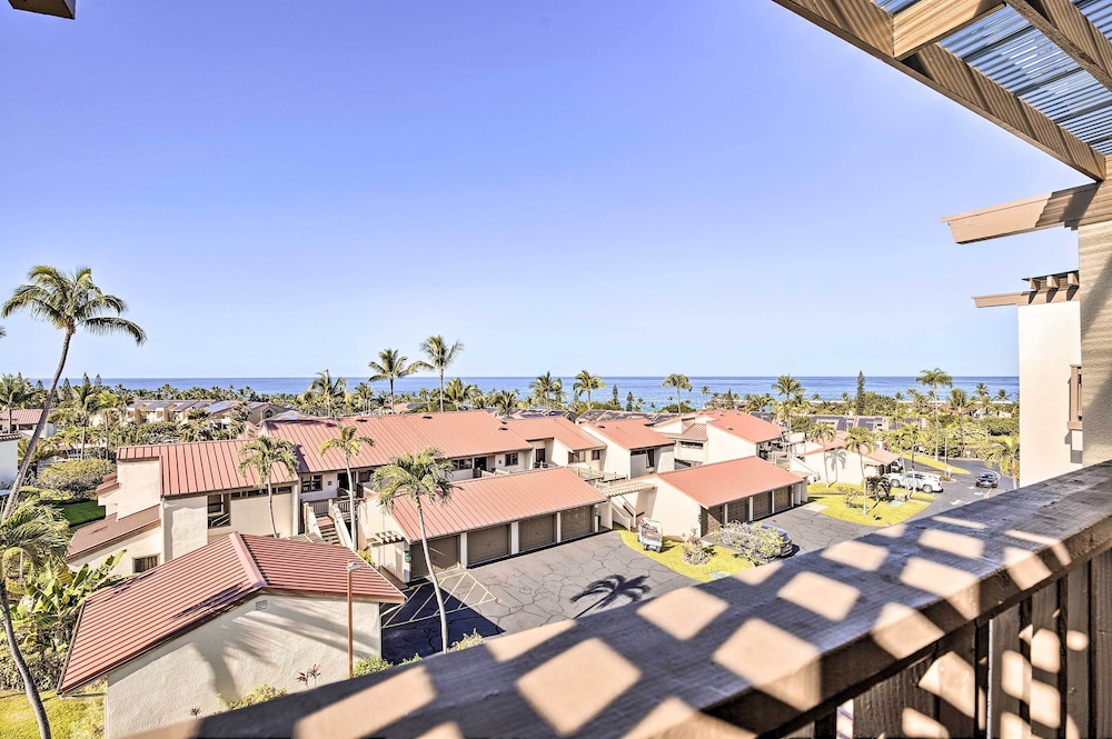 Kailua-kona Condo w/ Resort Amenities Access!