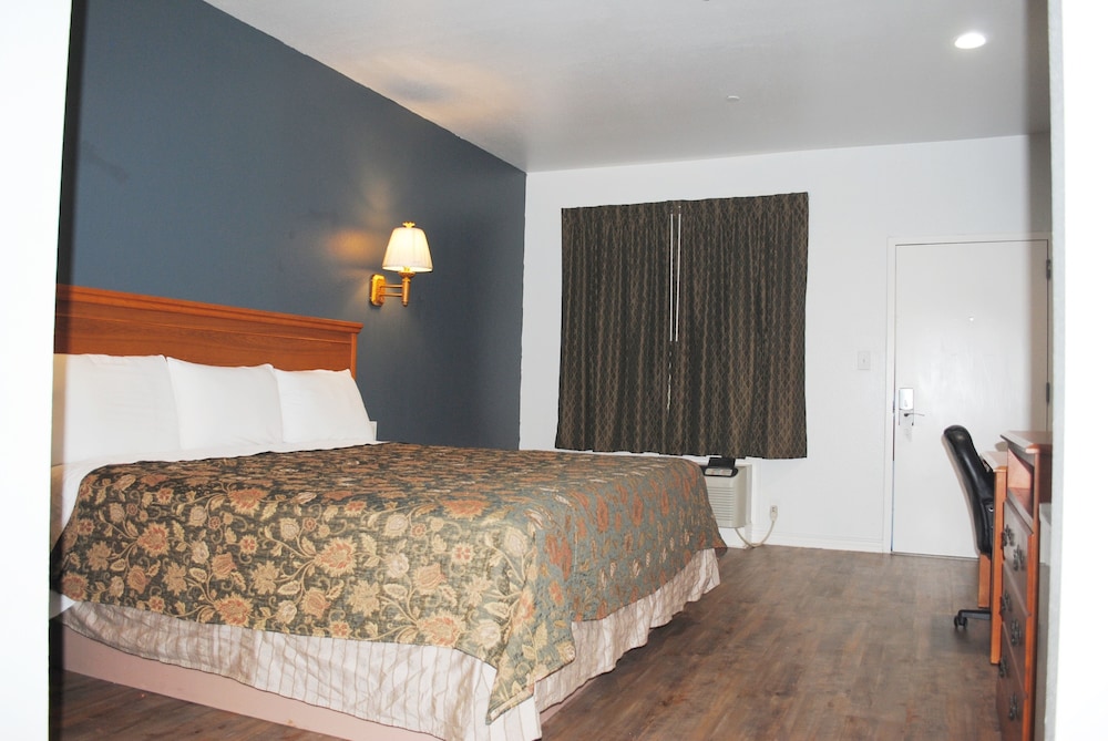 Bestway Inn view 4
