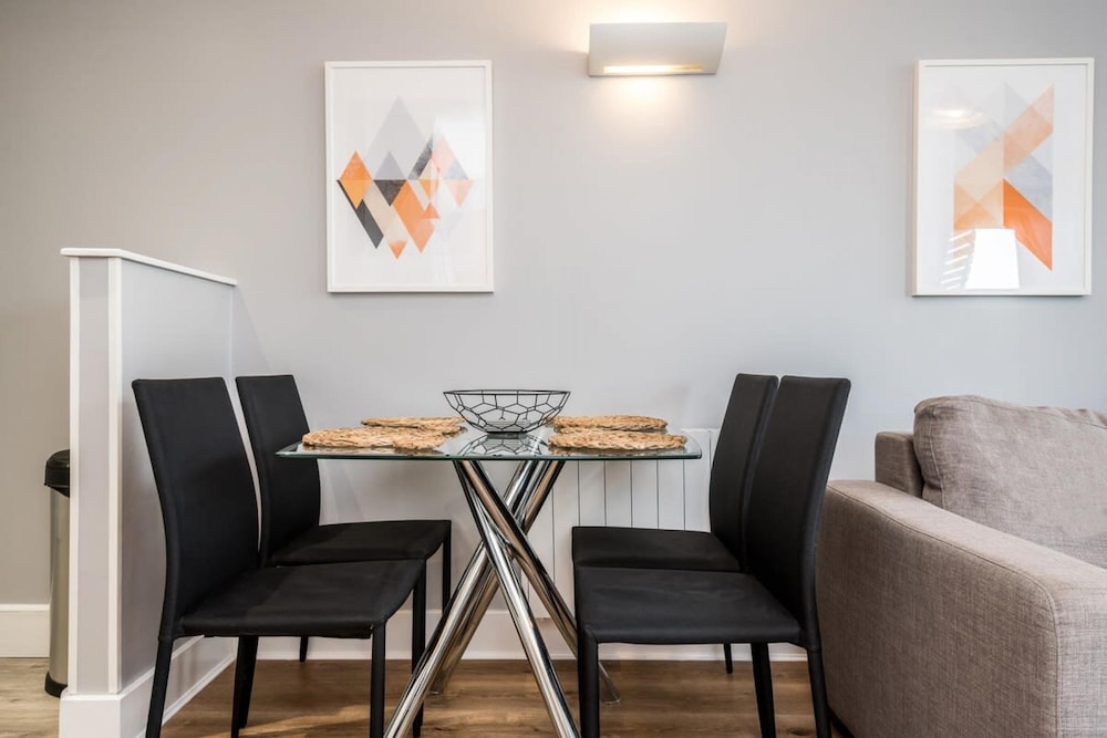 Host Apartments Standish Street Living