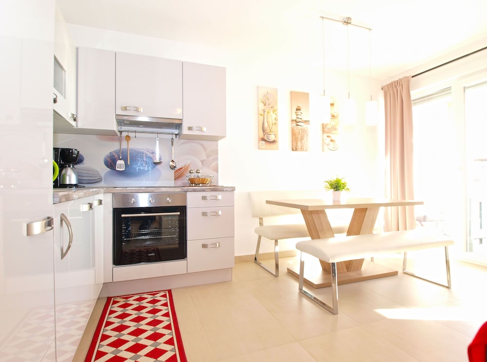Apartment 1507