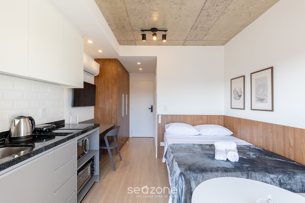 Fully Equipped Apartments Just a few Steps From the Botanical Garden in Curitiba - EBI