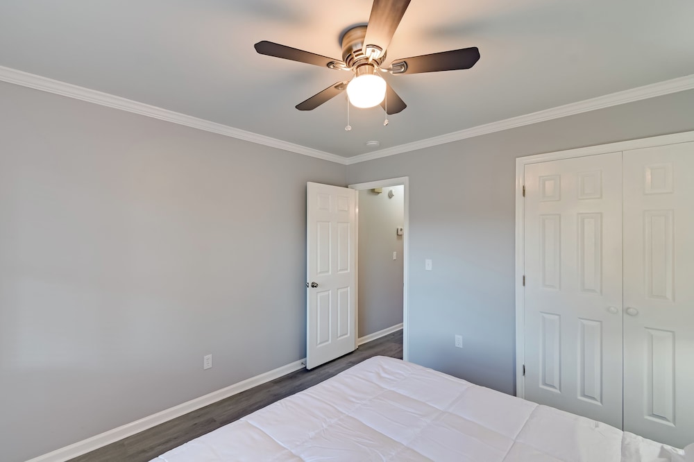 Hike & Explore: Cheraw Apt 7 Mi to Lake Juniper!