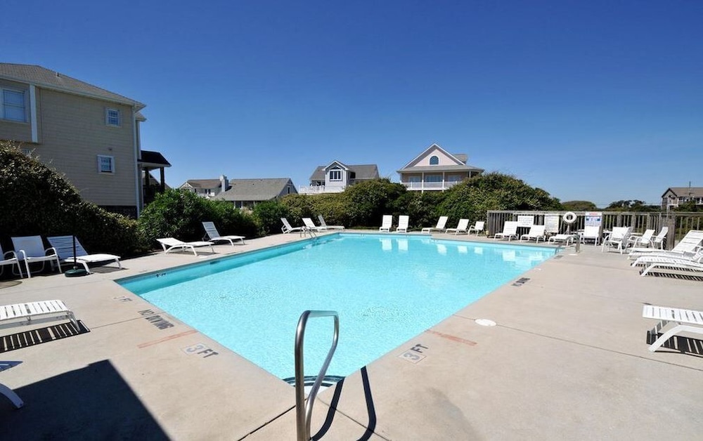 Summer Wynd by Topsail Realty