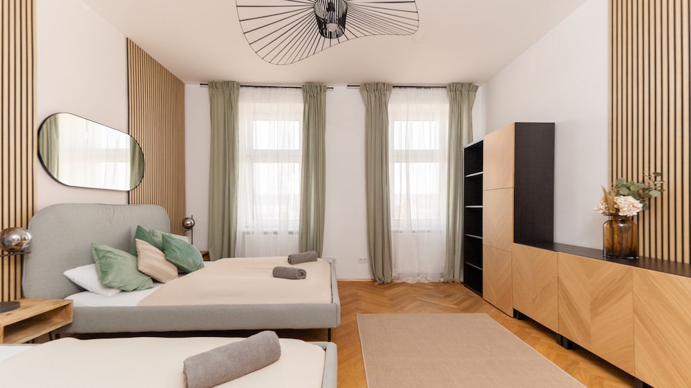 Designer Apartments - Near Danube