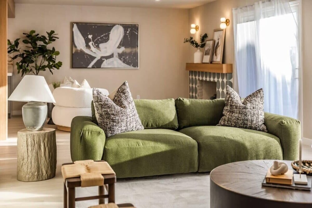 @ Marbella Lane - Vibrant & Chic Designer Home