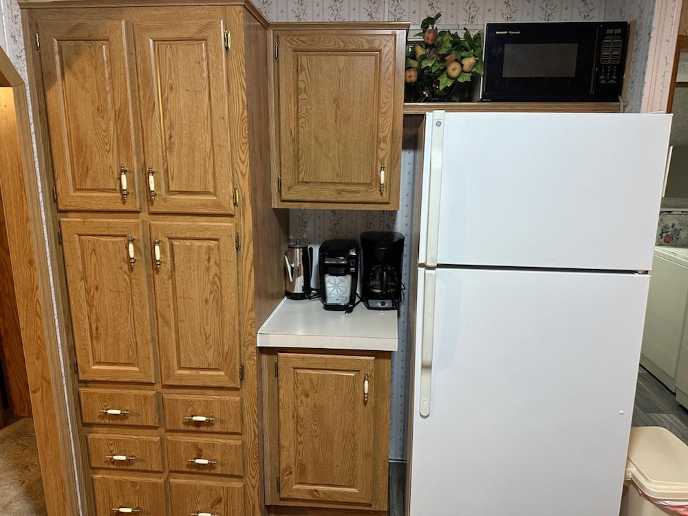 Secluded Lodge Farm Views 50 Acres Wifi