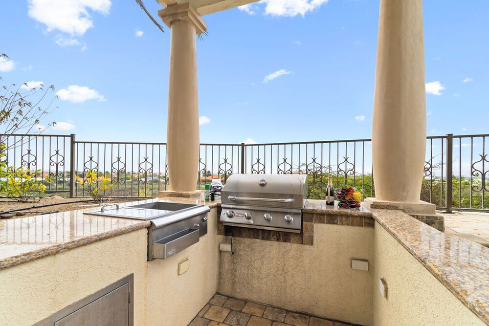Exclusive Golf Villa Close 2 Beach Private Pool