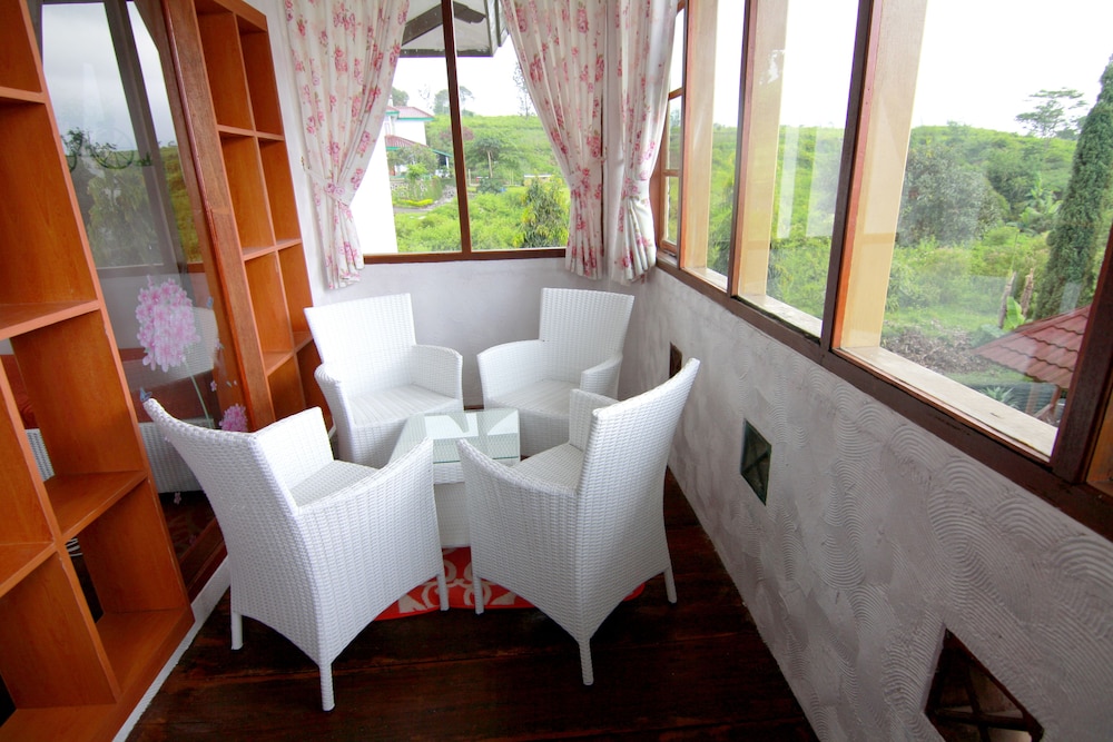 Villa ChavaMinerva Dima - Ciater, Ciater - 22