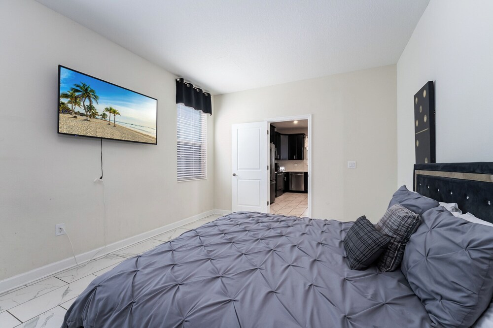 Large 7BR Villa Pool Great for Families