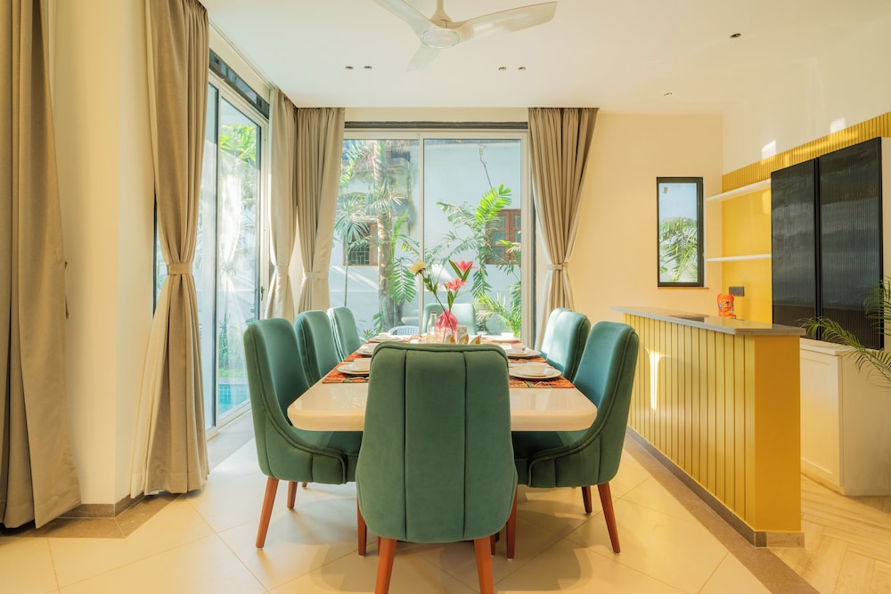 ELIVAAS Laguna Camellia | Luxe 4 BHK Villa Near Popular Beaches with Private Pool