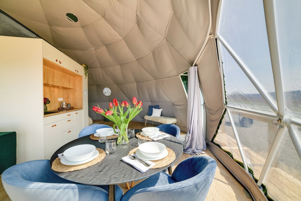 Catskills Glamping at The Deer Dome in Franklin!