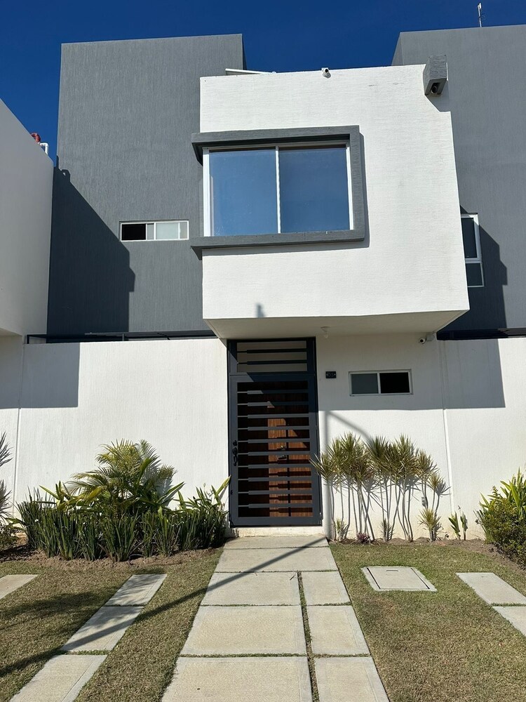 Puerto Vallarta Altavela Capri 5
