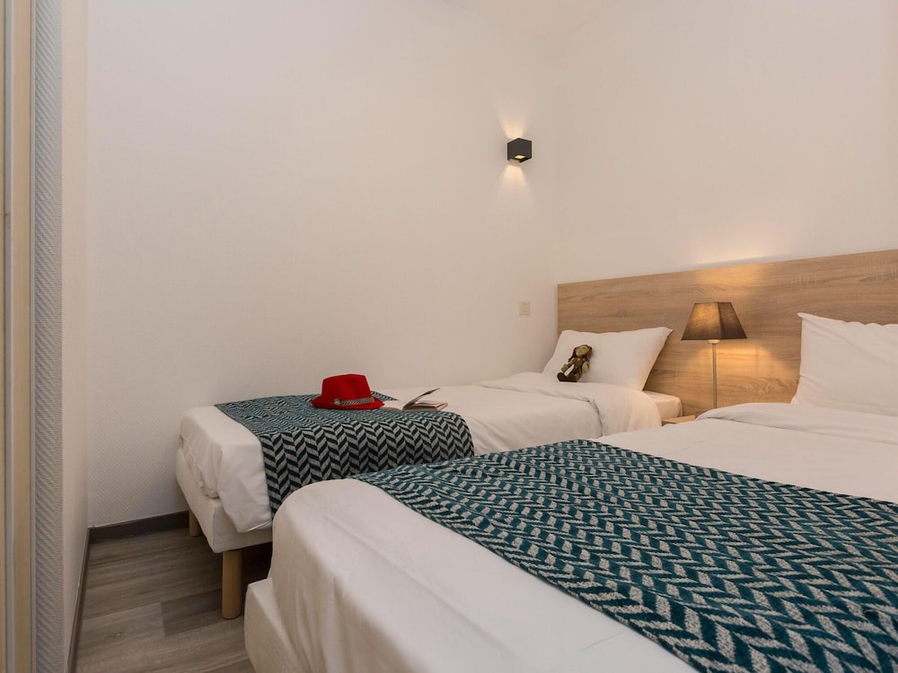 Apartment in La Rochelle Near the Beach