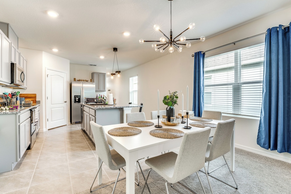 Playground Access: Winter Haven Getaway w/ Patio!