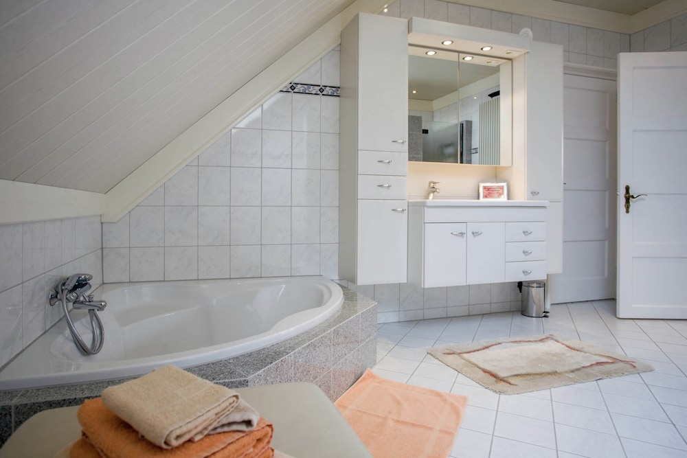 Boutique Apartment in Ritthem With Terrace