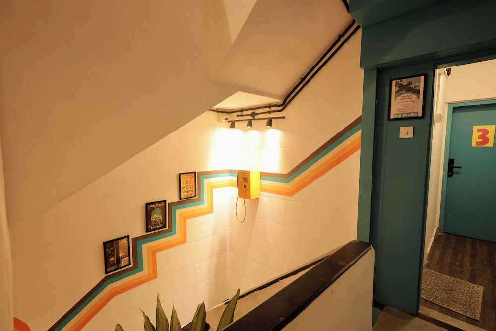 Locomo Hostel Mini - 9 mins from airport
