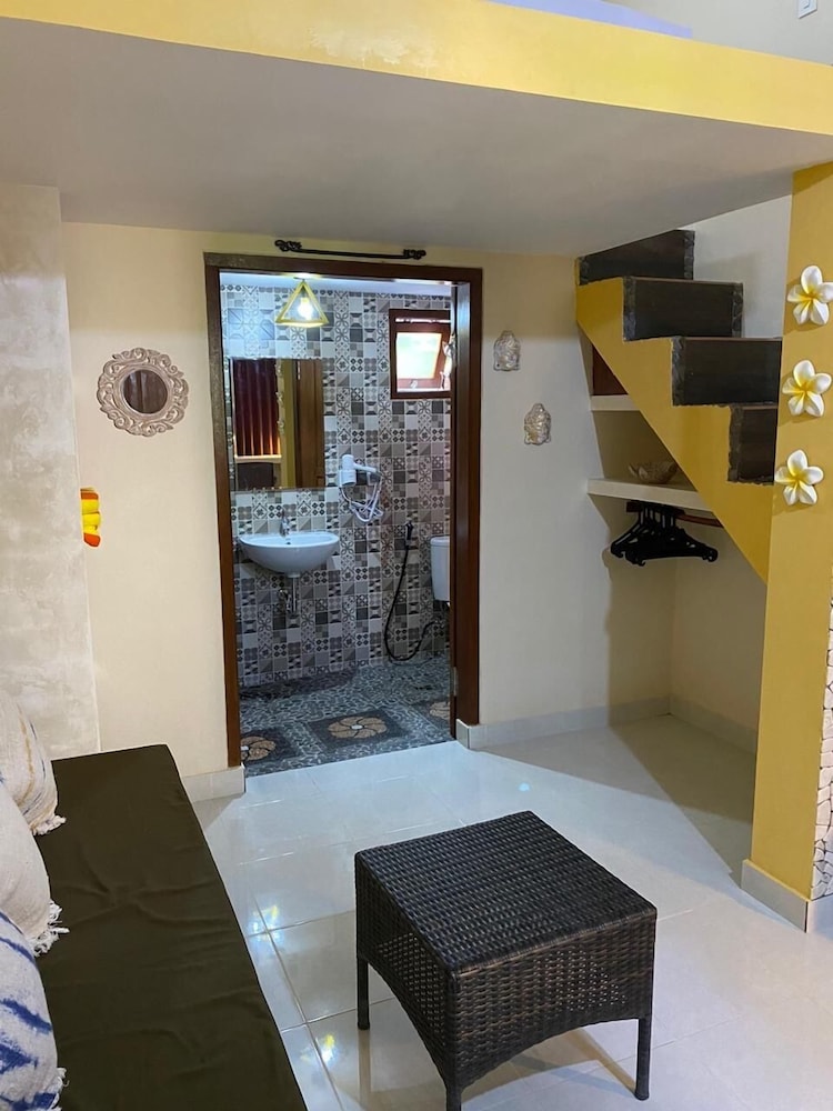 Villa Anjing 2