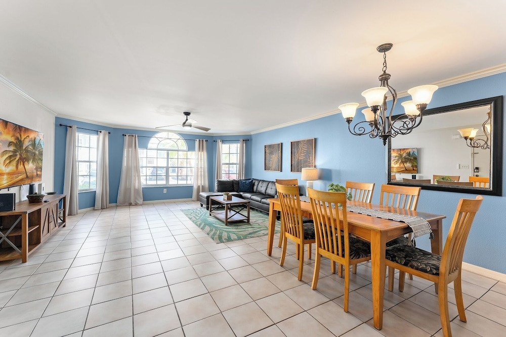 3-br Condo Near Disney Family-friendly Retreat