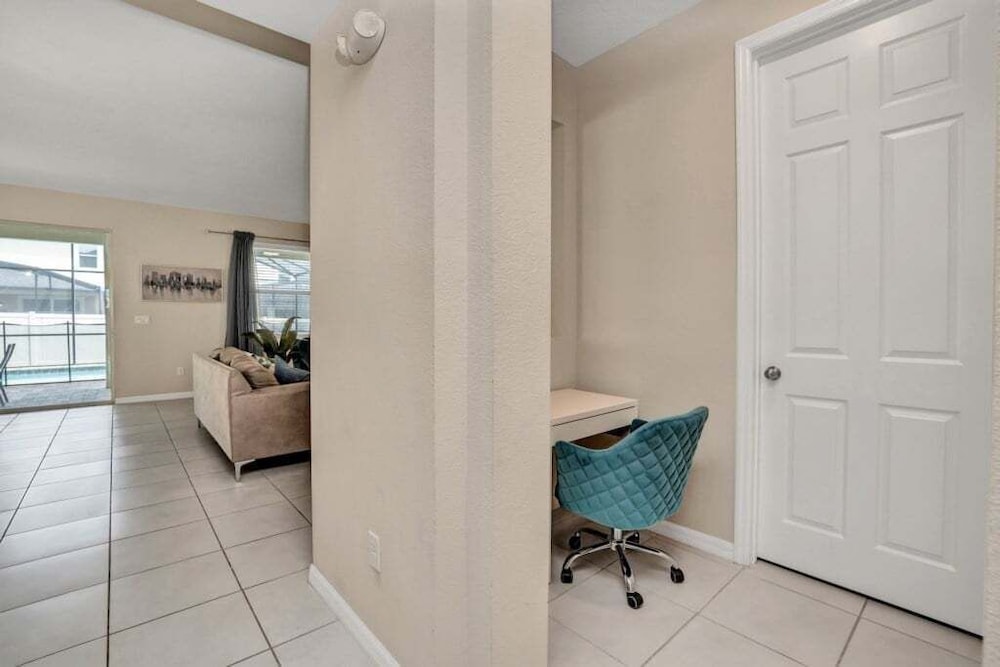 1513nassau 5 Bedroom Villa