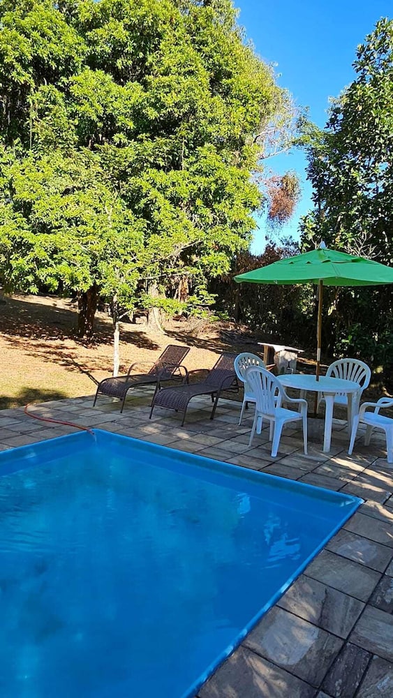 Casa de Campo com Churrasq e Wifi em Mag RJ