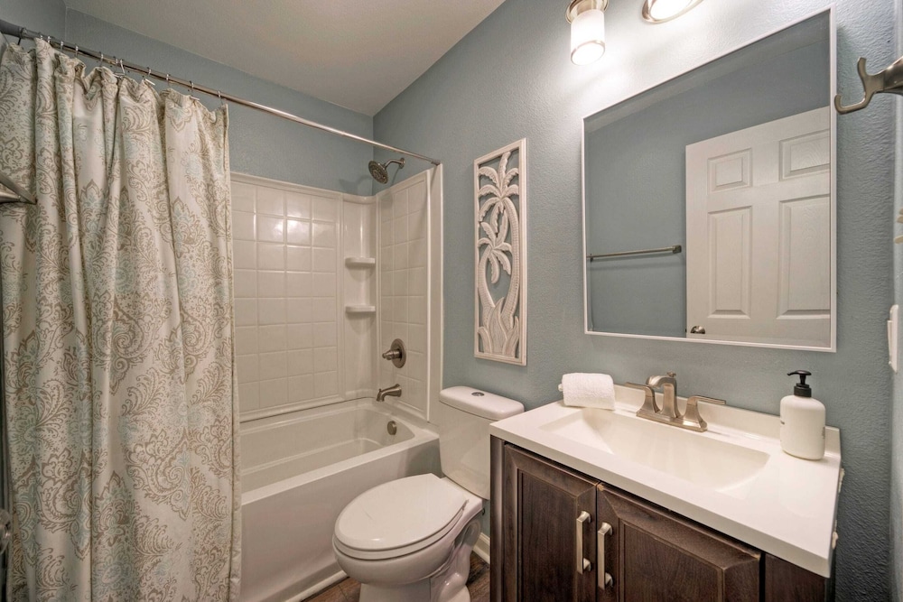 Stylish 2BR Coastal Getaway w/ Pool & Prime Location Lazy Fun