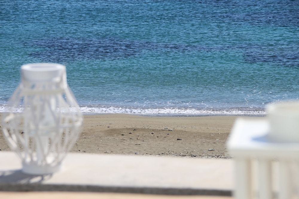 Eneos Kythnos Beach Villas