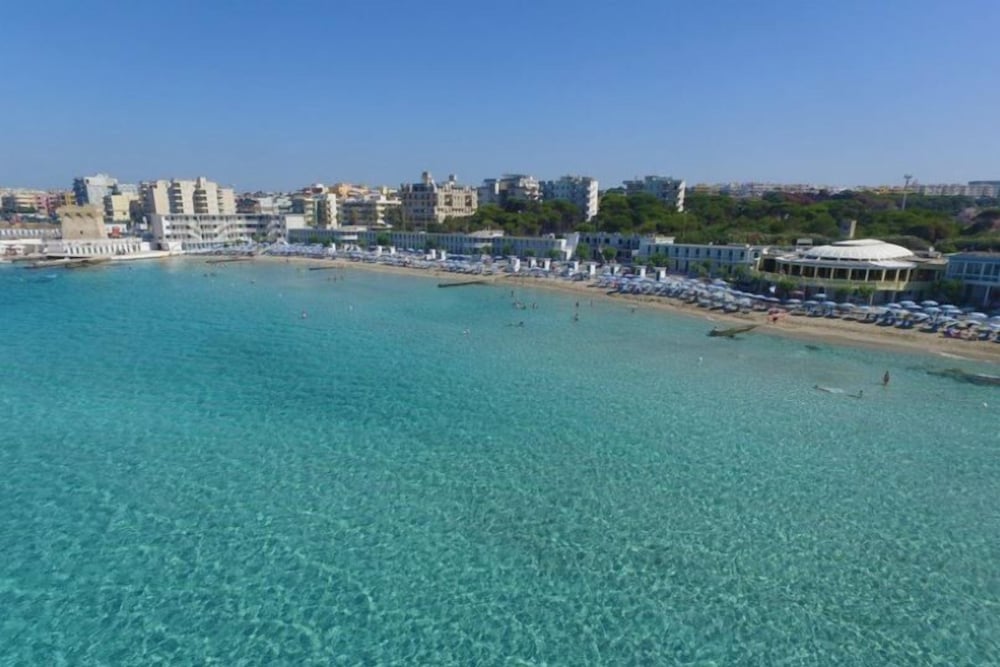 Gallipoli Apartment Ac, Seaside