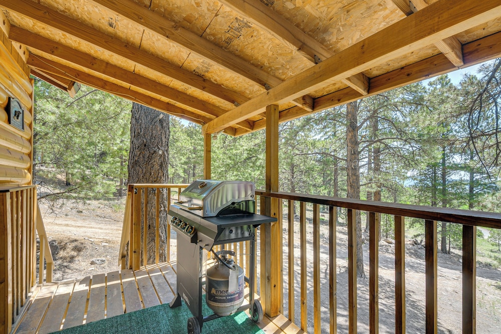 Furnished Deck & Mountain Views: Panguitch Cabin