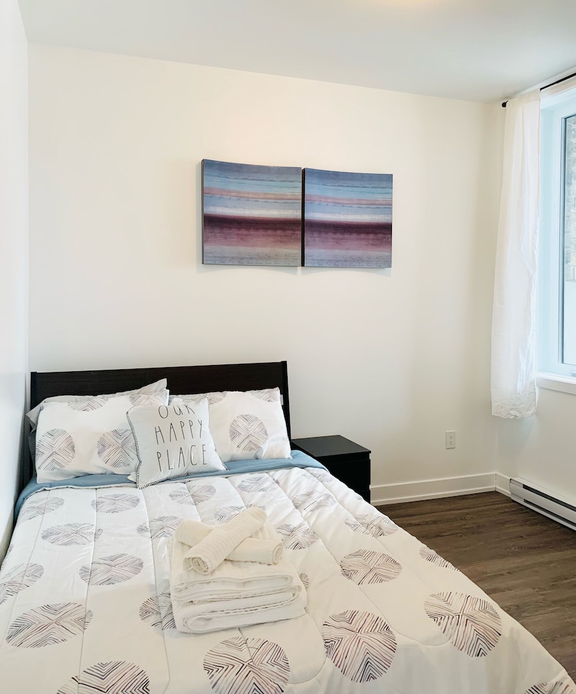 Luxurious and Peaceful Townhouse view 3