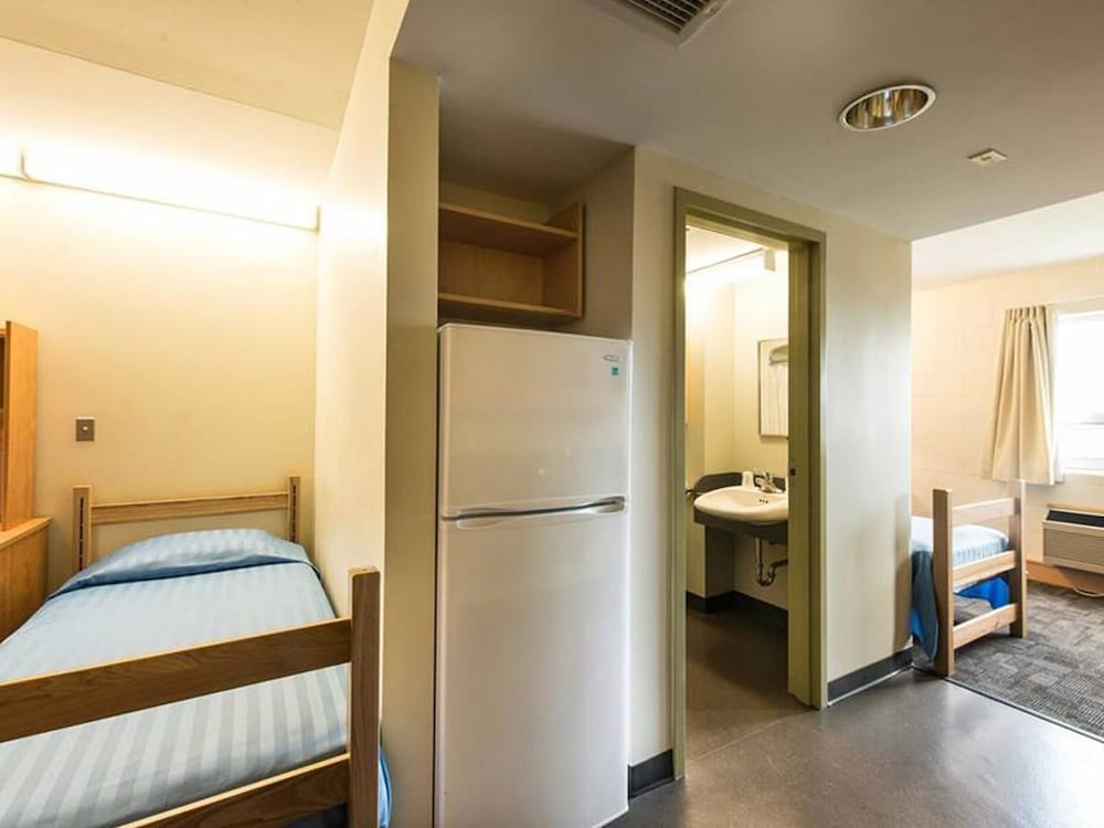 Backpacker College at St Lawrence University