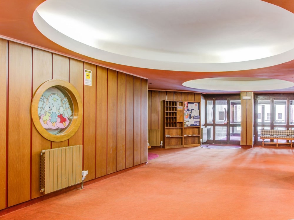 Cushy Apartment in Cervinia near Supermarket view 3