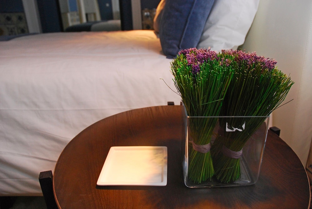 Baixa Apartments by linc