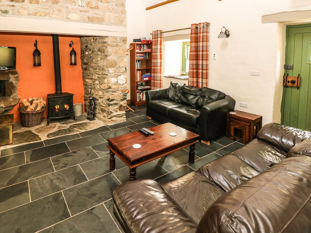 Trewrach Cottage