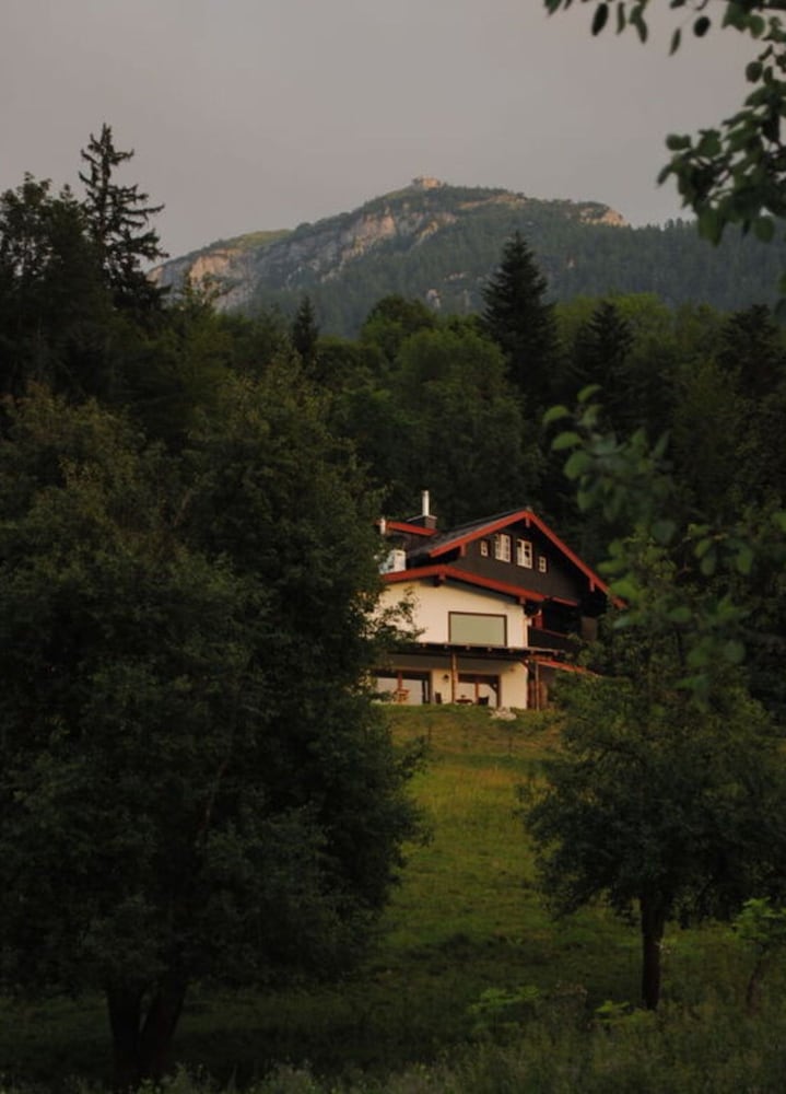 Holiday Apartment on the Slope