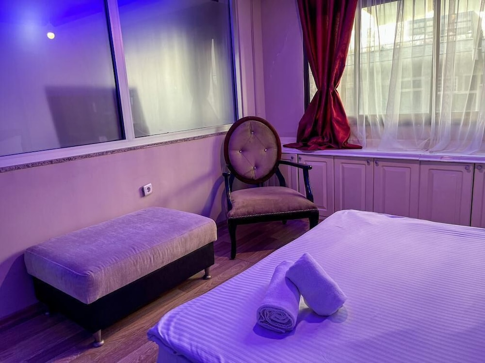 De La Elpida Otel - Image 7