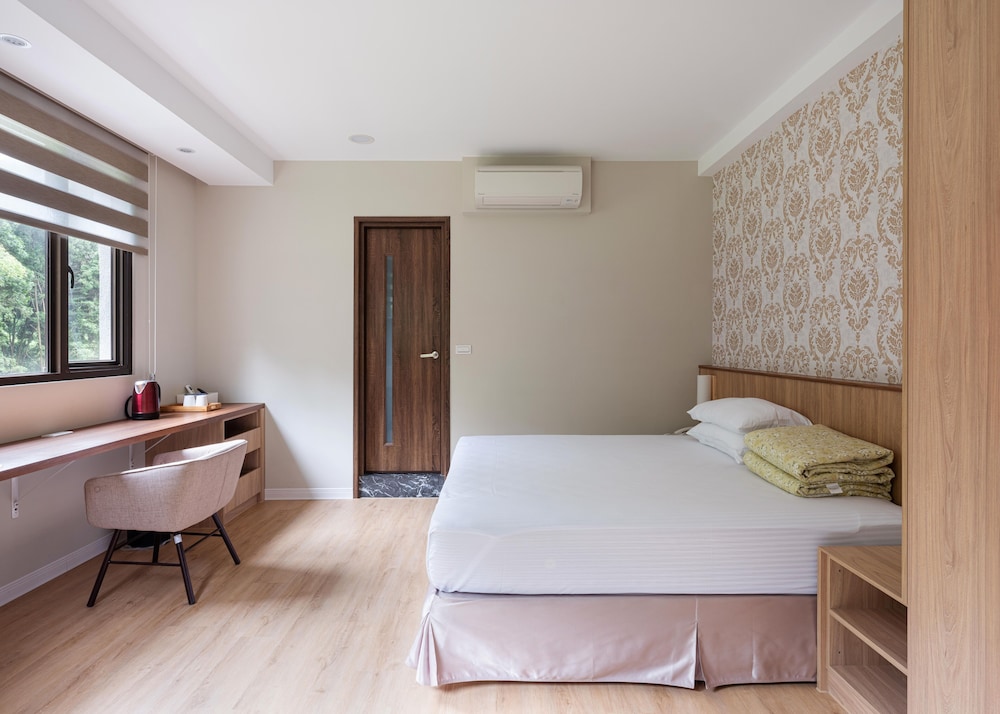 Minzu Hotel