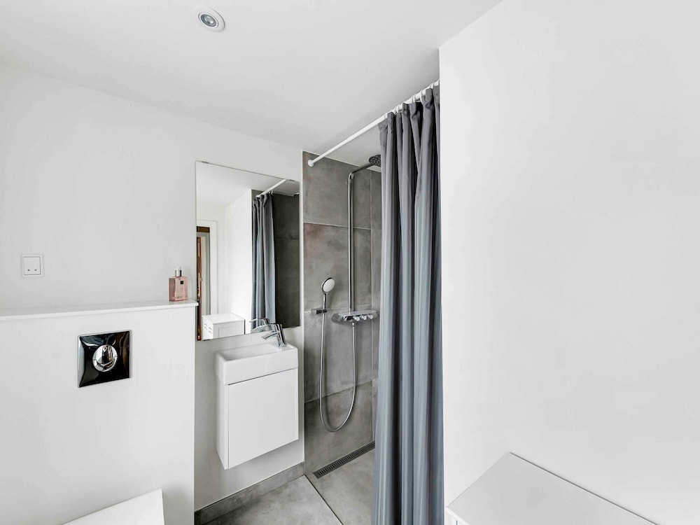 5 Star Holiday Home in Ronne