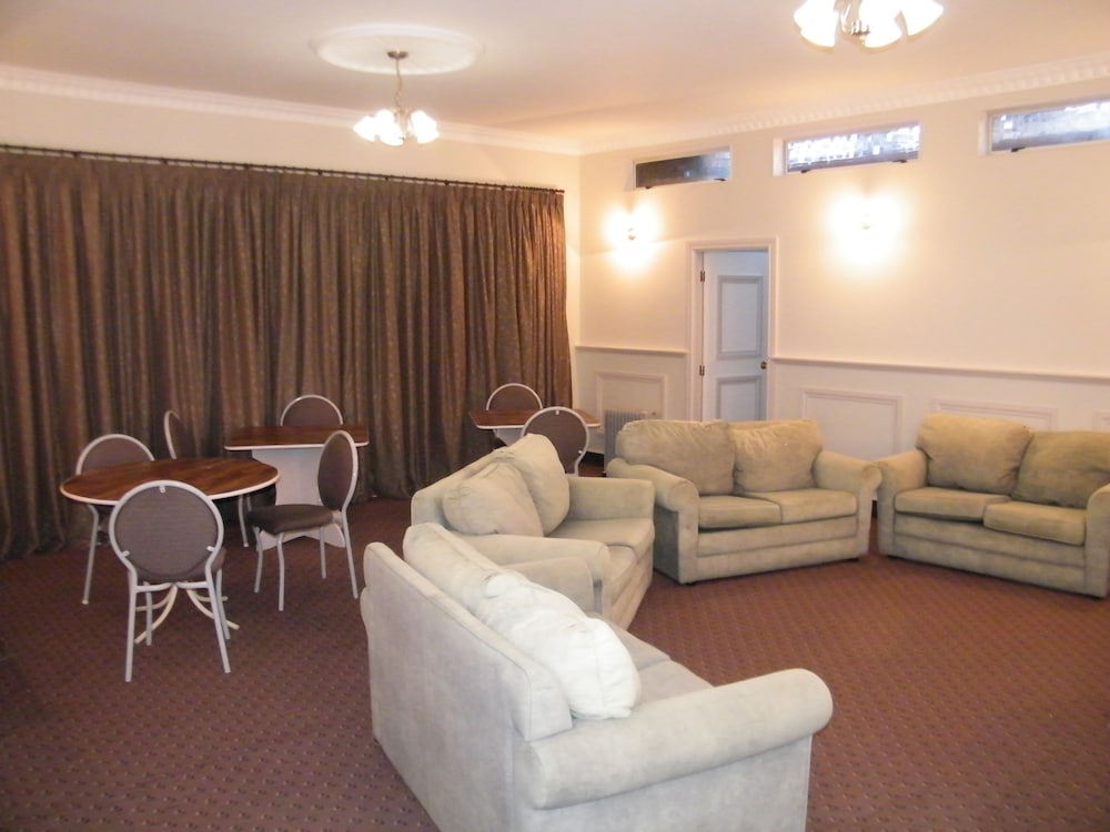 Colonial City Motel and Conference Centre