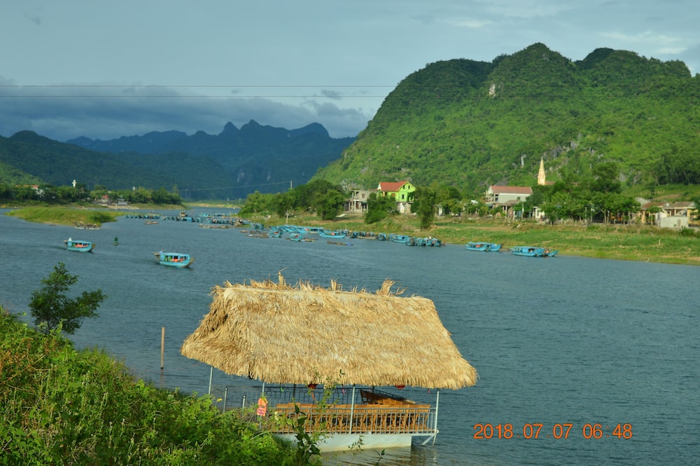 Son Doong Riverside Homestay
