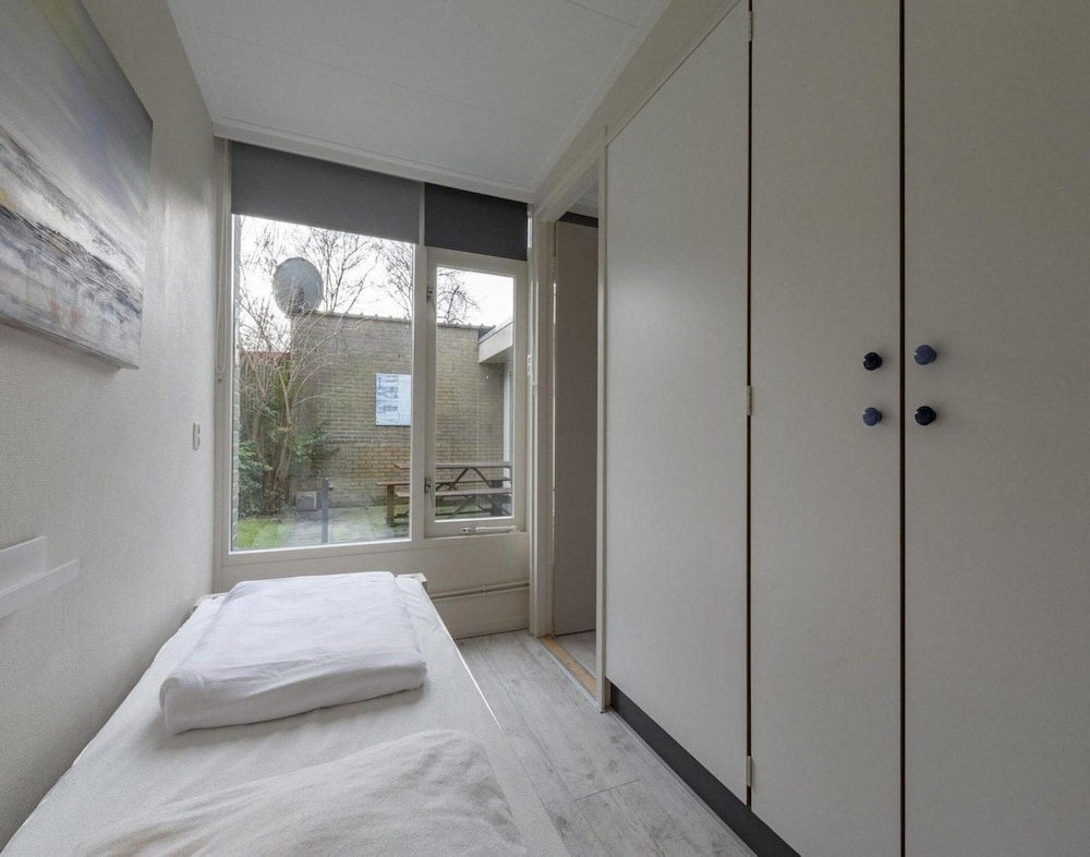 Nice Bungalow Near Beach for 5 Guest