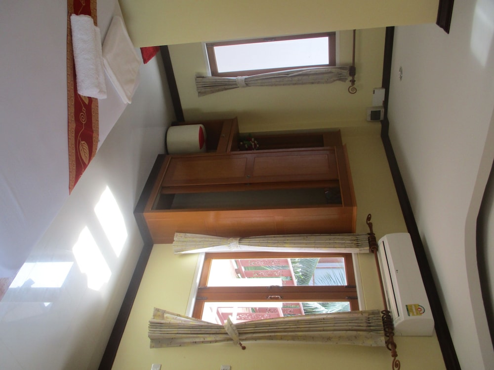 Lanta Nature House