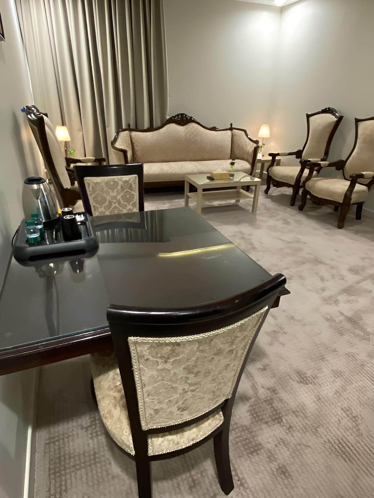 Julanar Alsharq Suites