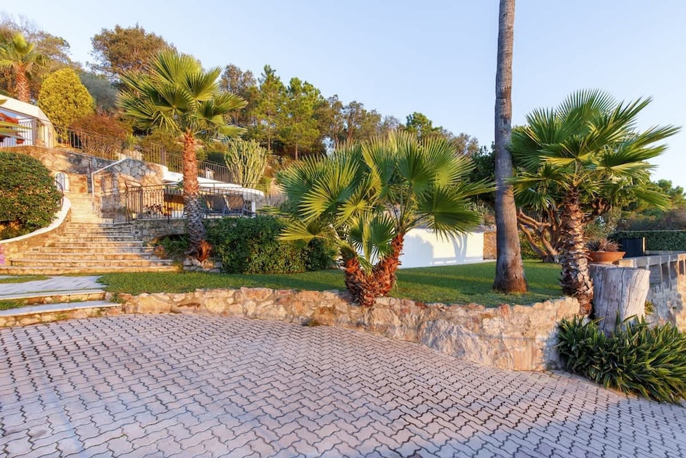 Magnificent Villa With sea View in Theoule sur Mer