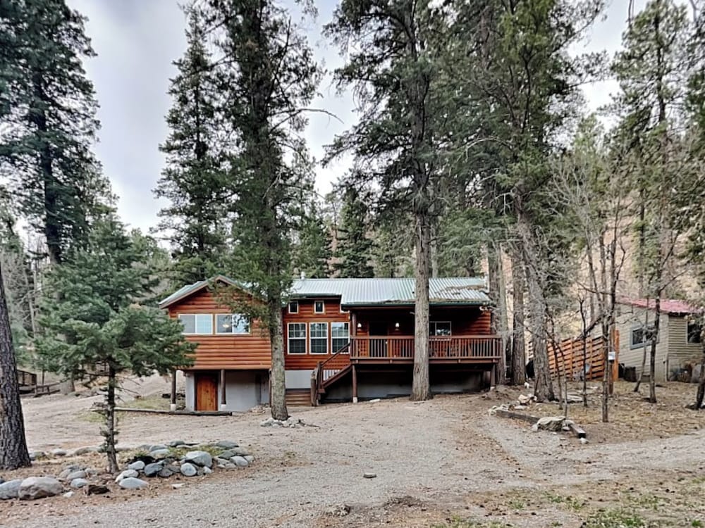 Jackalope by Ruidoso Vacation Rentals